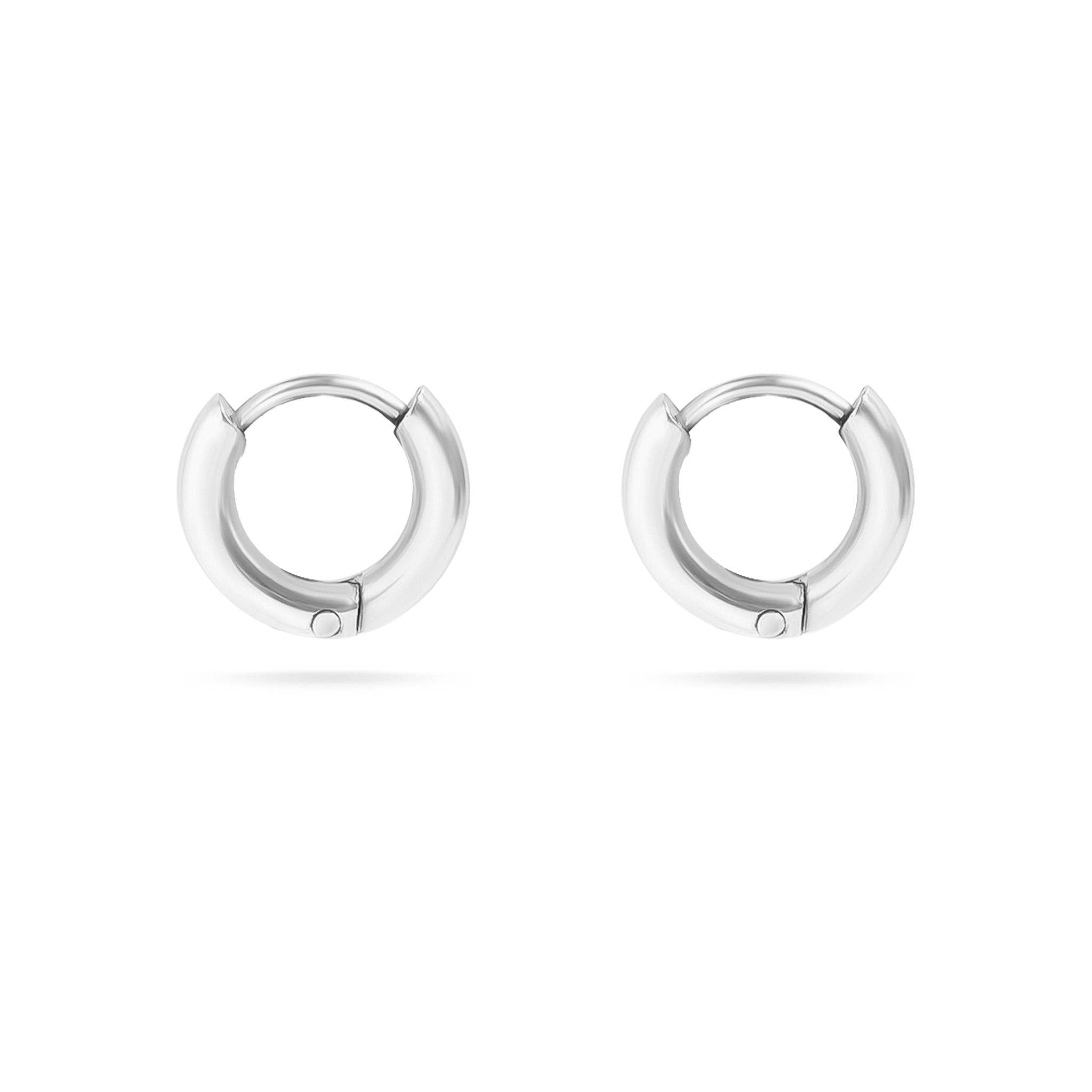 18K Gold Minimalist Huggie Earrings