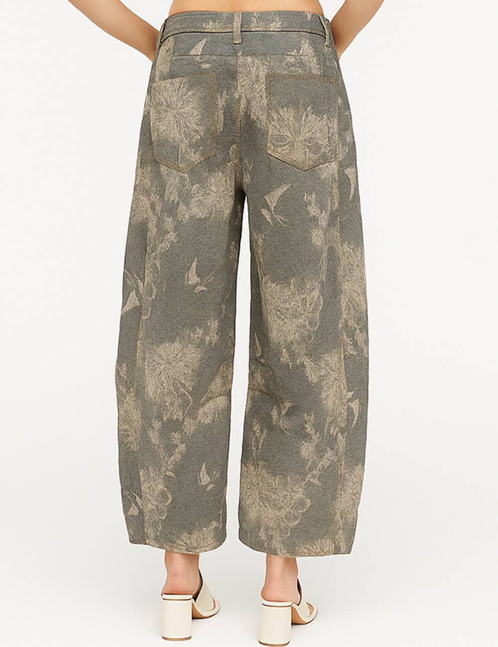 Block Print Floral Print Pocket Barrel Leg Jeans