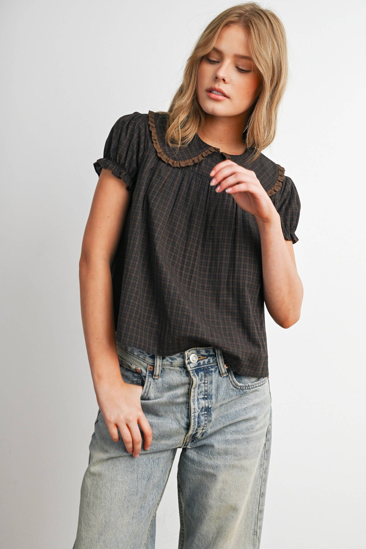 Plaid Peter Pan Collar Puff Sleeve Blouse
