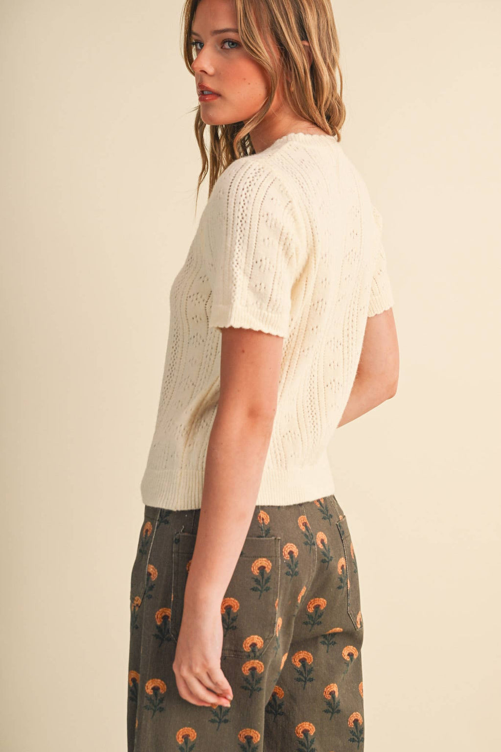 SCALLOPED POINTELLE KNIT SHORT SLEEVE SWEATER