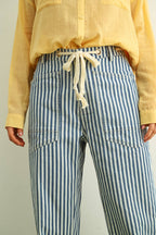 STRIPE PRINTED BARREL PANTS WITH COTTON TAPE BELT
