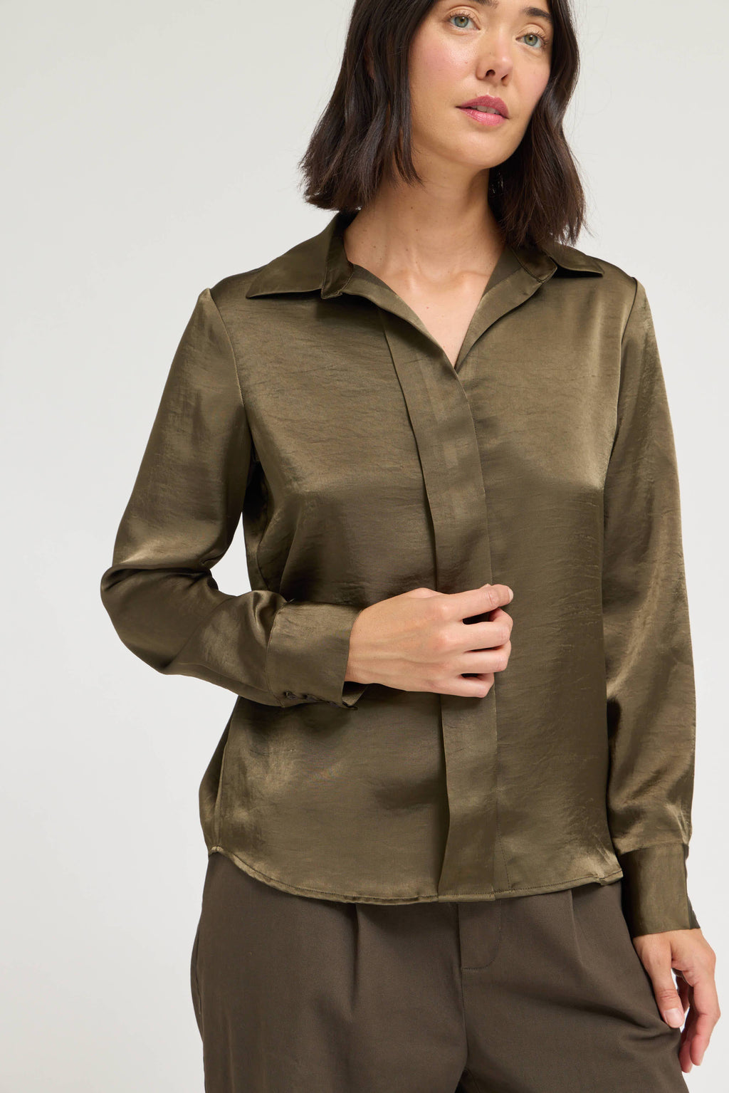 HIDDEN PLACKET SATIN SHIRT