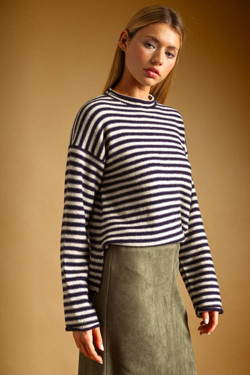 STRIPED PATTERN ROLLED NECK DETAIL TOP