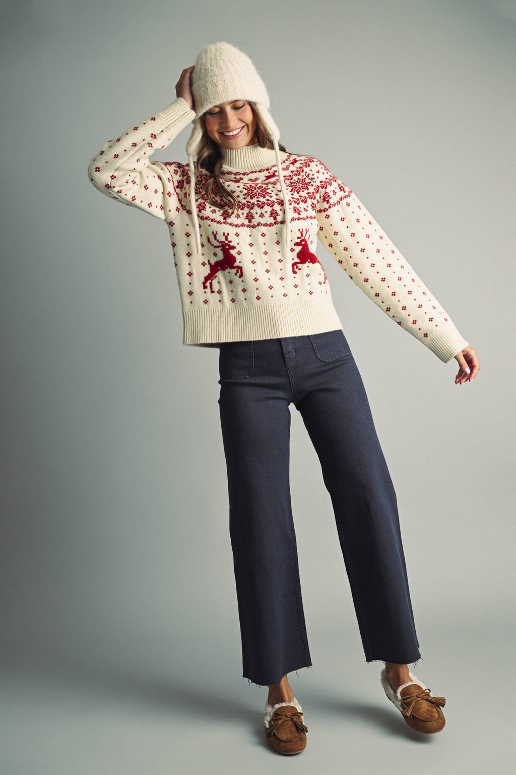 CLASSIC NORDIC REINDEER & SNOWFLAKE ROUND-YOKE SWEATER