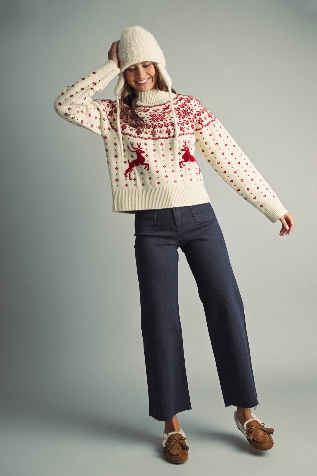 CLASSIC NORDIC REINDEER & SNOWFLAKE ROUND-YOKE SWEATER
