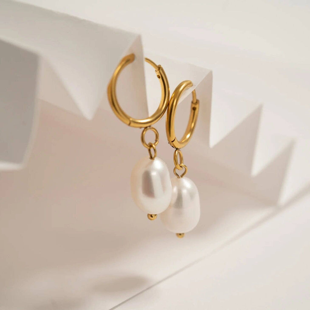 18K Gold Freshwater Pearl Huggie Earrings