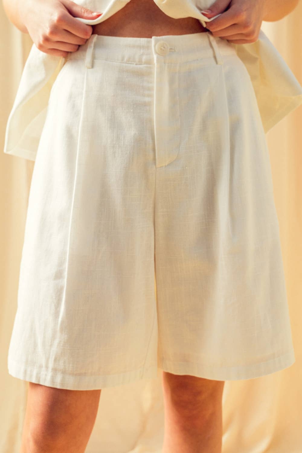 COTTON LINEN BERMUDA SHORTS