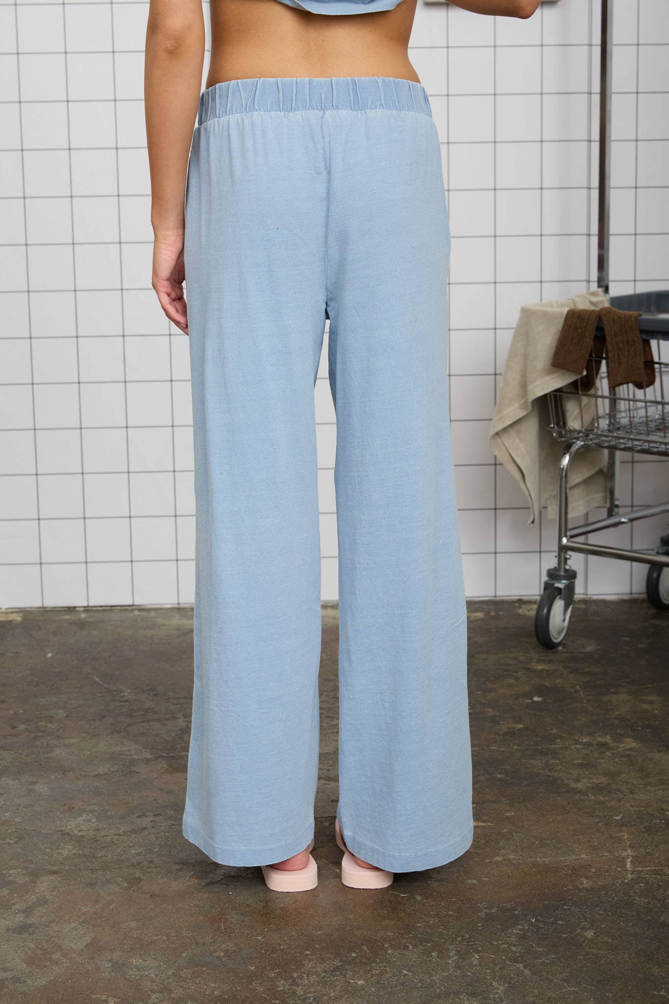 ELASTIC WAIST WIDE LEG KNIT LOUNGE PANTS
