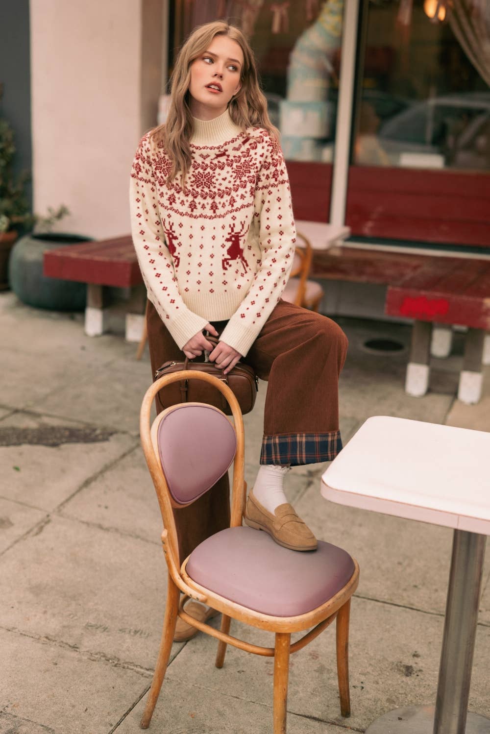 CLASSIC NORDIC REINDEER & SNOWFLAKE ROUND-YOKE SWEATER