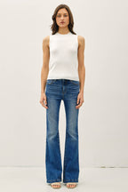 CLASSIC CREW NECK SLEEVELESS SLIM KNITTED TANK