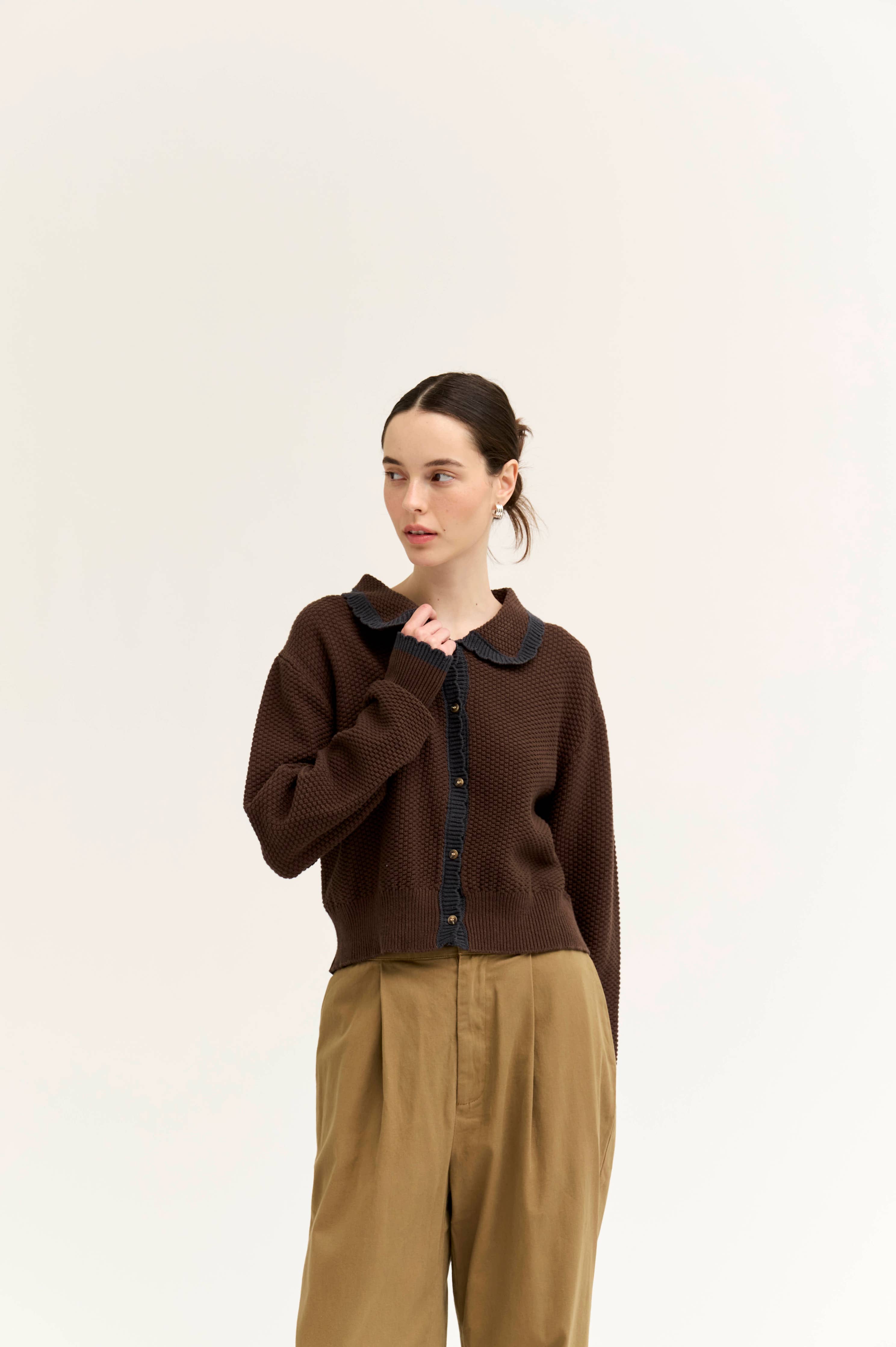SCALLOP EDGE CARDIGAN