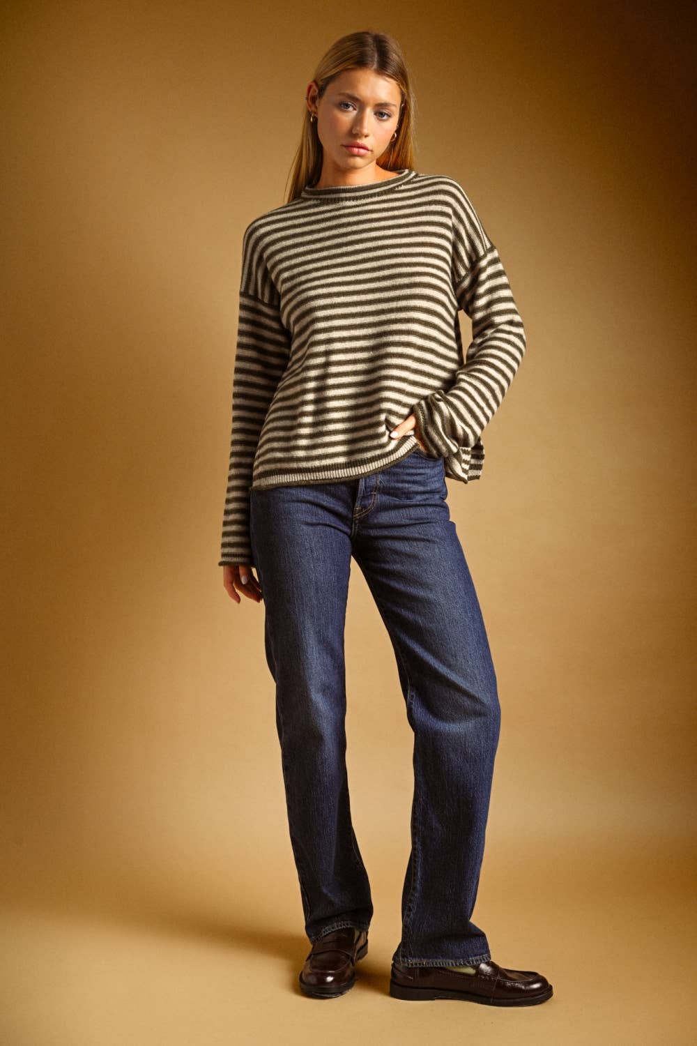 STRIPED PATTERN ROLLED NECK DETAIL TOP