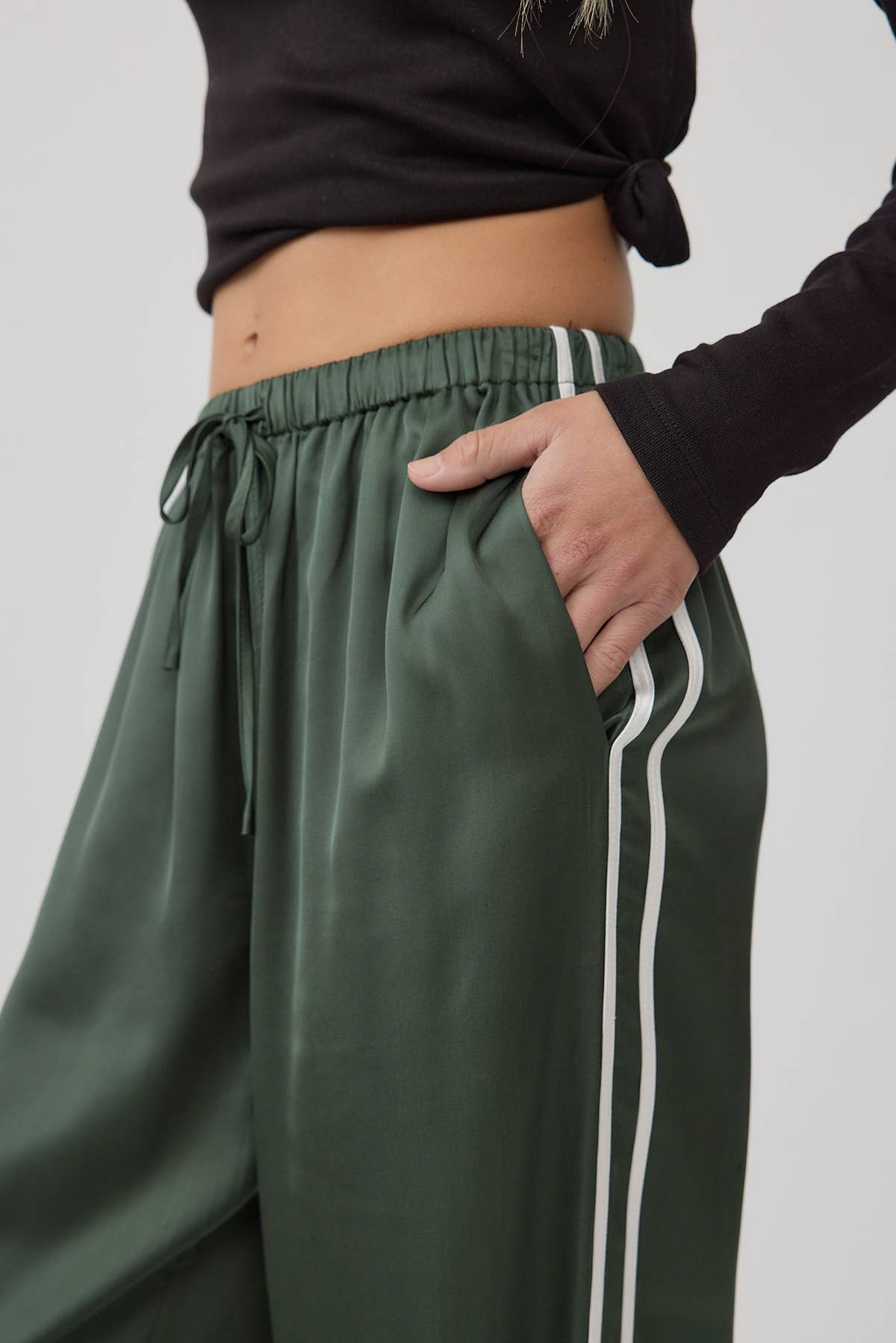 Elastic Waist Straight Pants