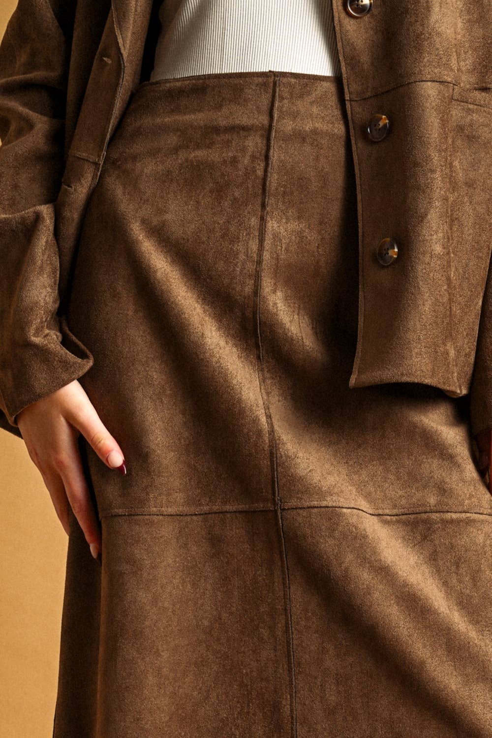 SUEDE STRAIGHT SKIRT