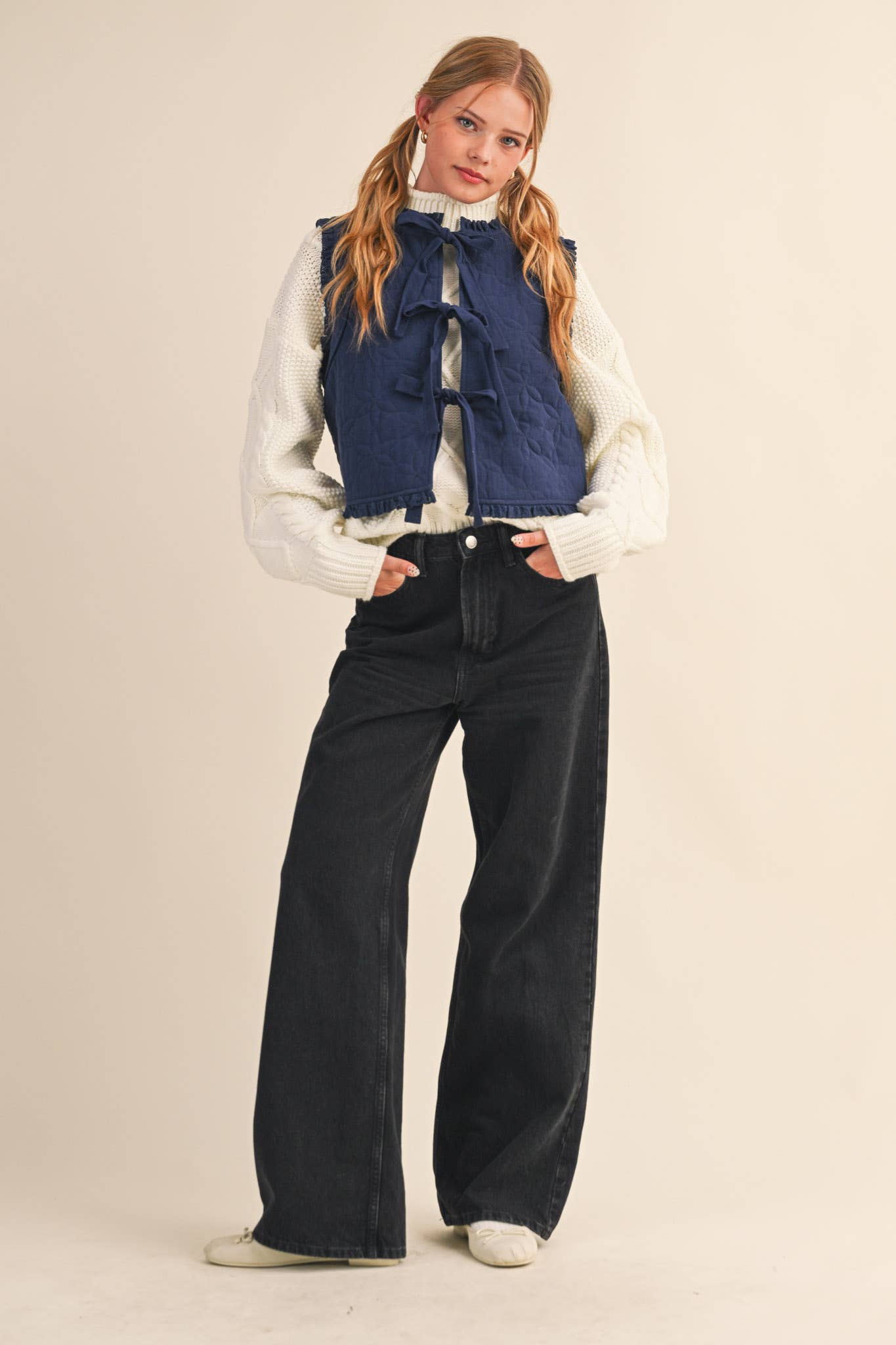 Floral Lace Trim Vest