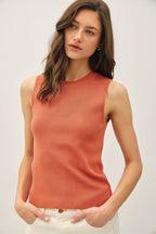 CLASSIC CREW NECK SLEEVELESS SLIM KNITTED TANK