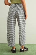 MINI CHECKER PATTERN BARREL PANTS