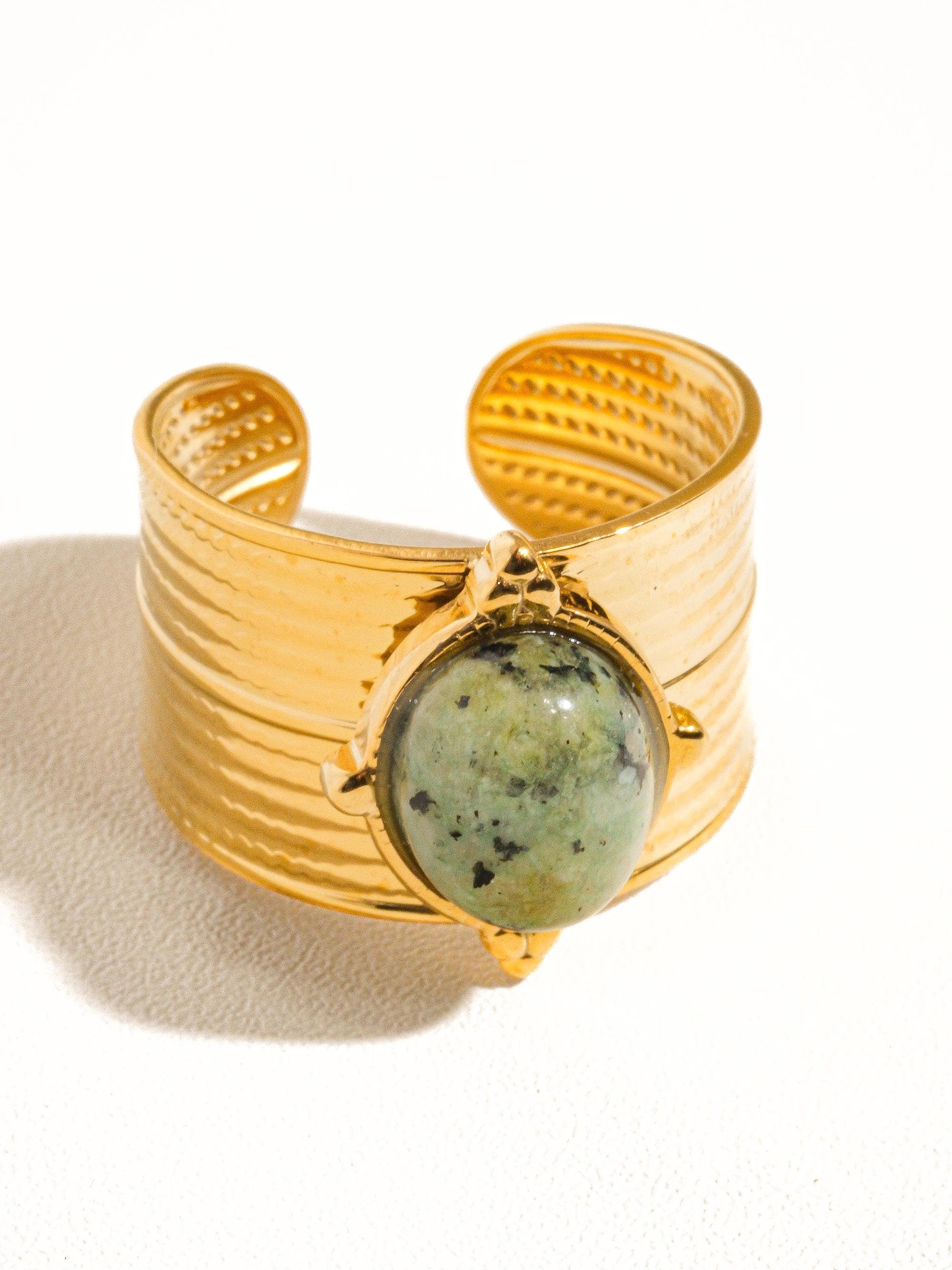 18K Gold Adjustable Stone Ring