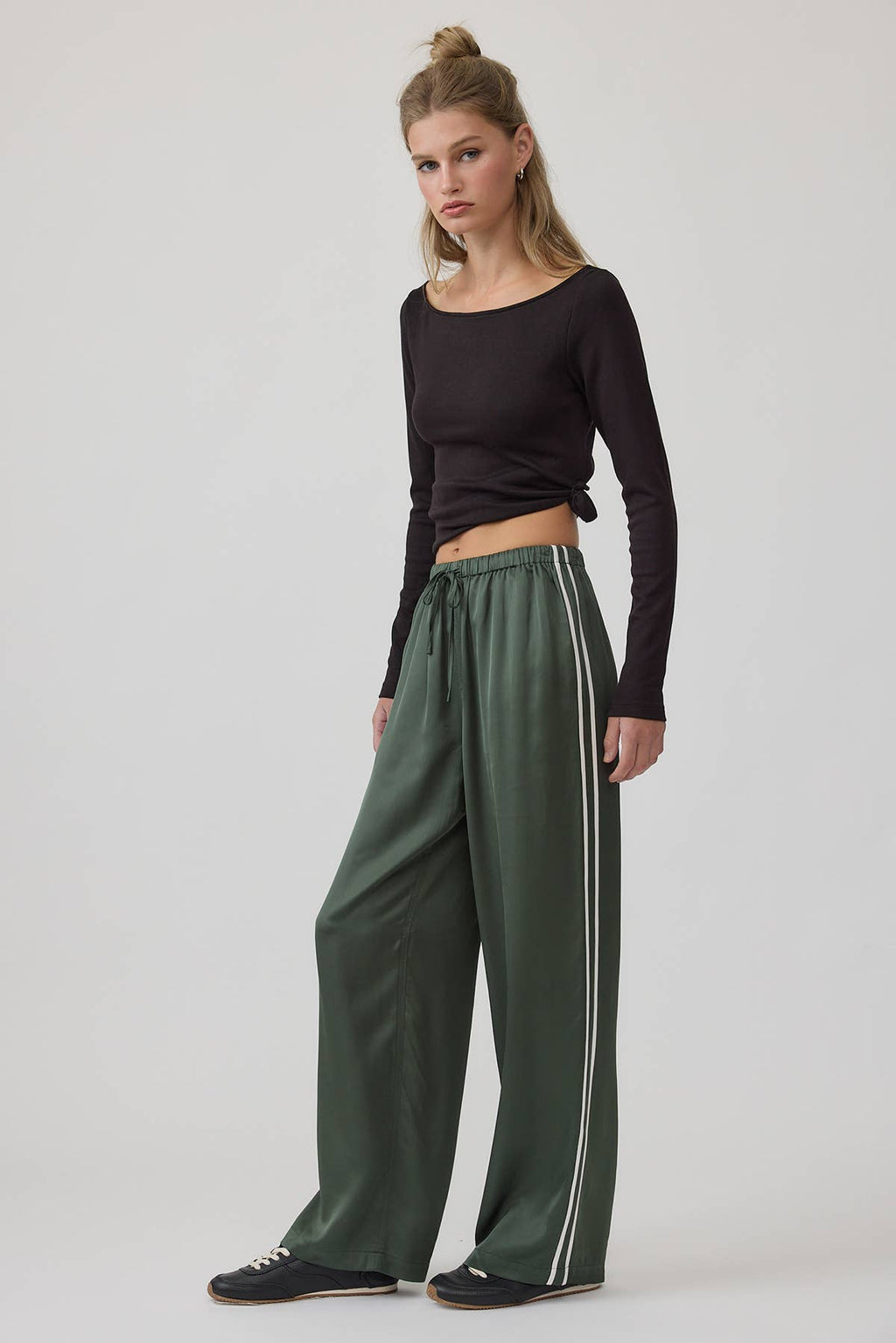 Elastic Waist Straight Pants