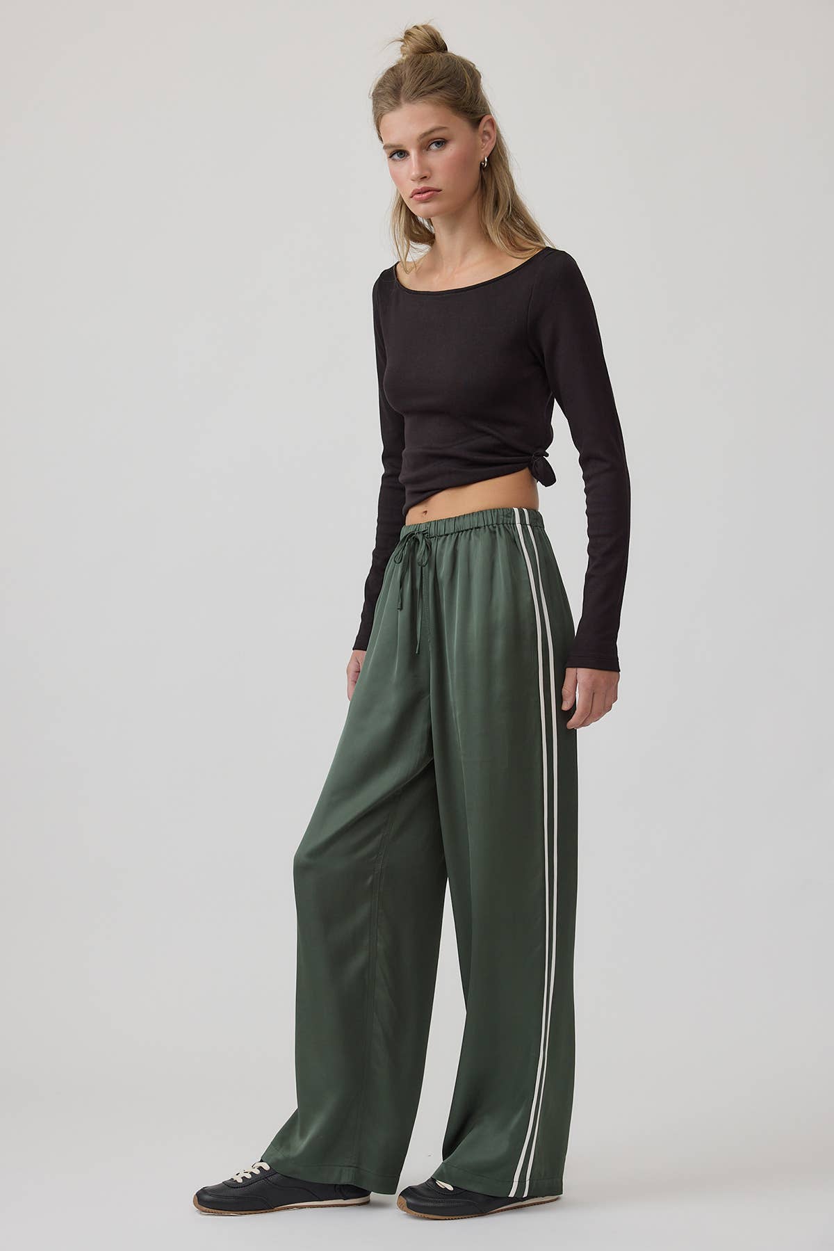 Elastic Waist Straight Pants