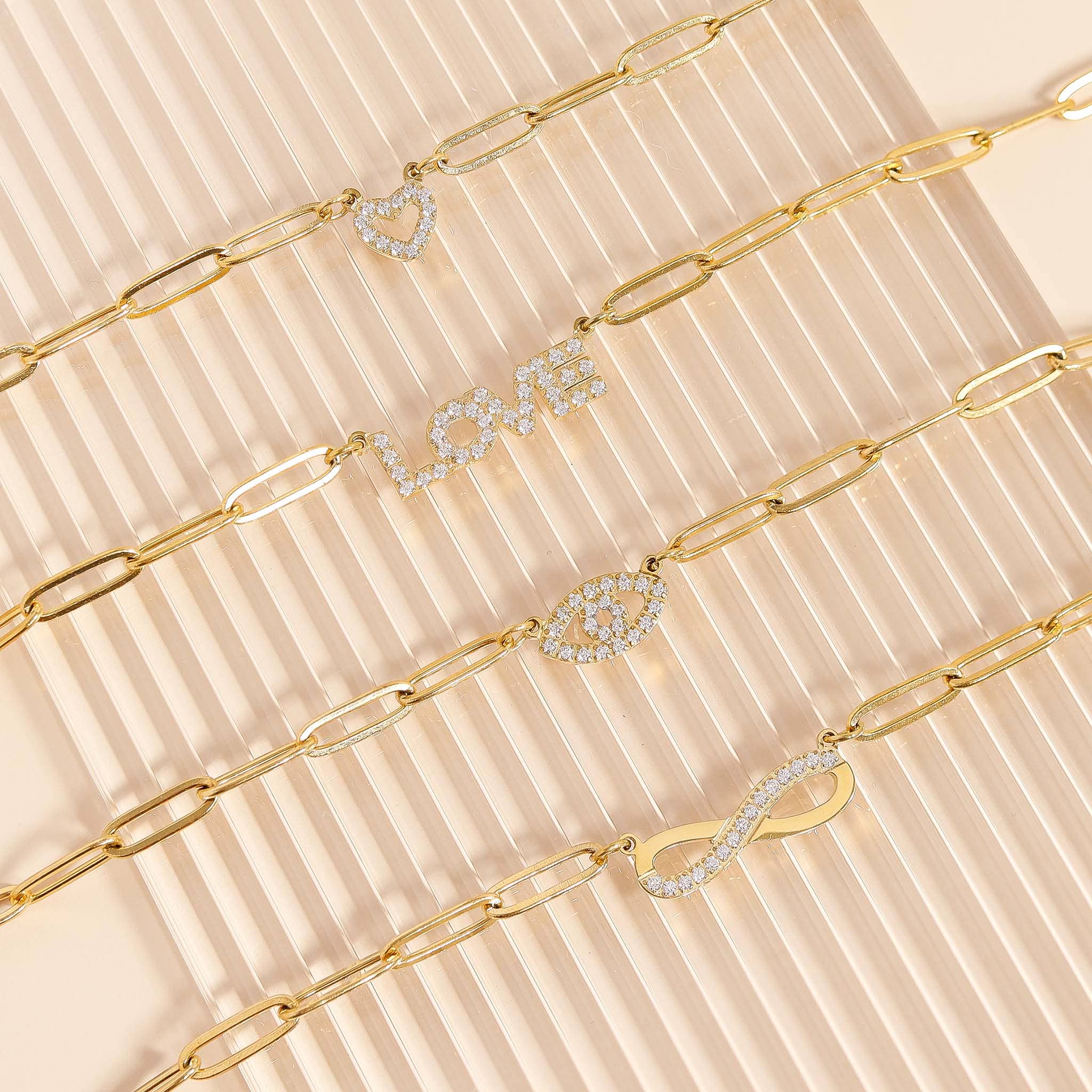 18K Gold Heart Paperclip Necklace