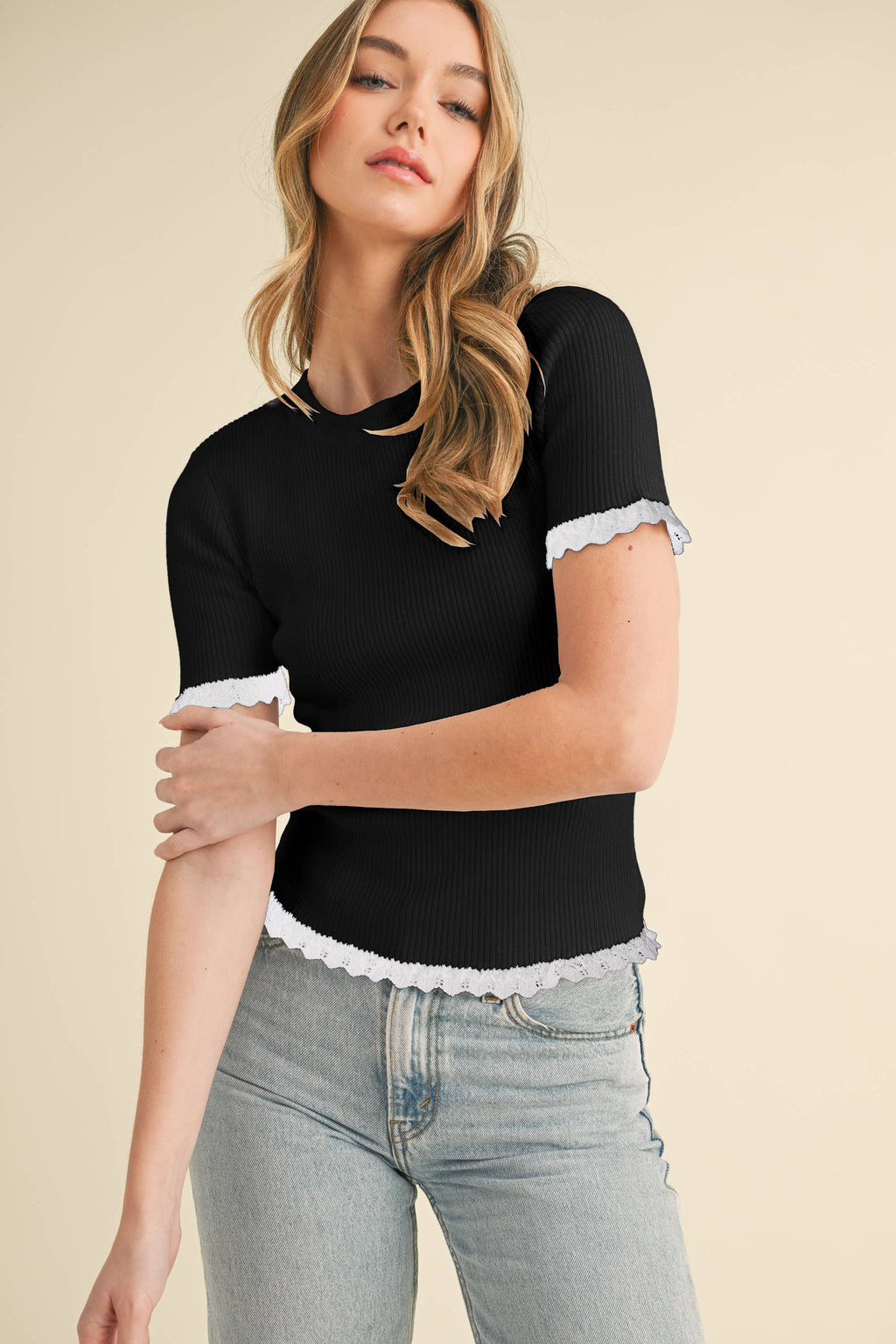 Round Neck Scalloped Sweater