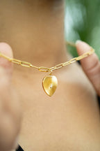 18K Gold Heart Paperclip Pendant Necklace
