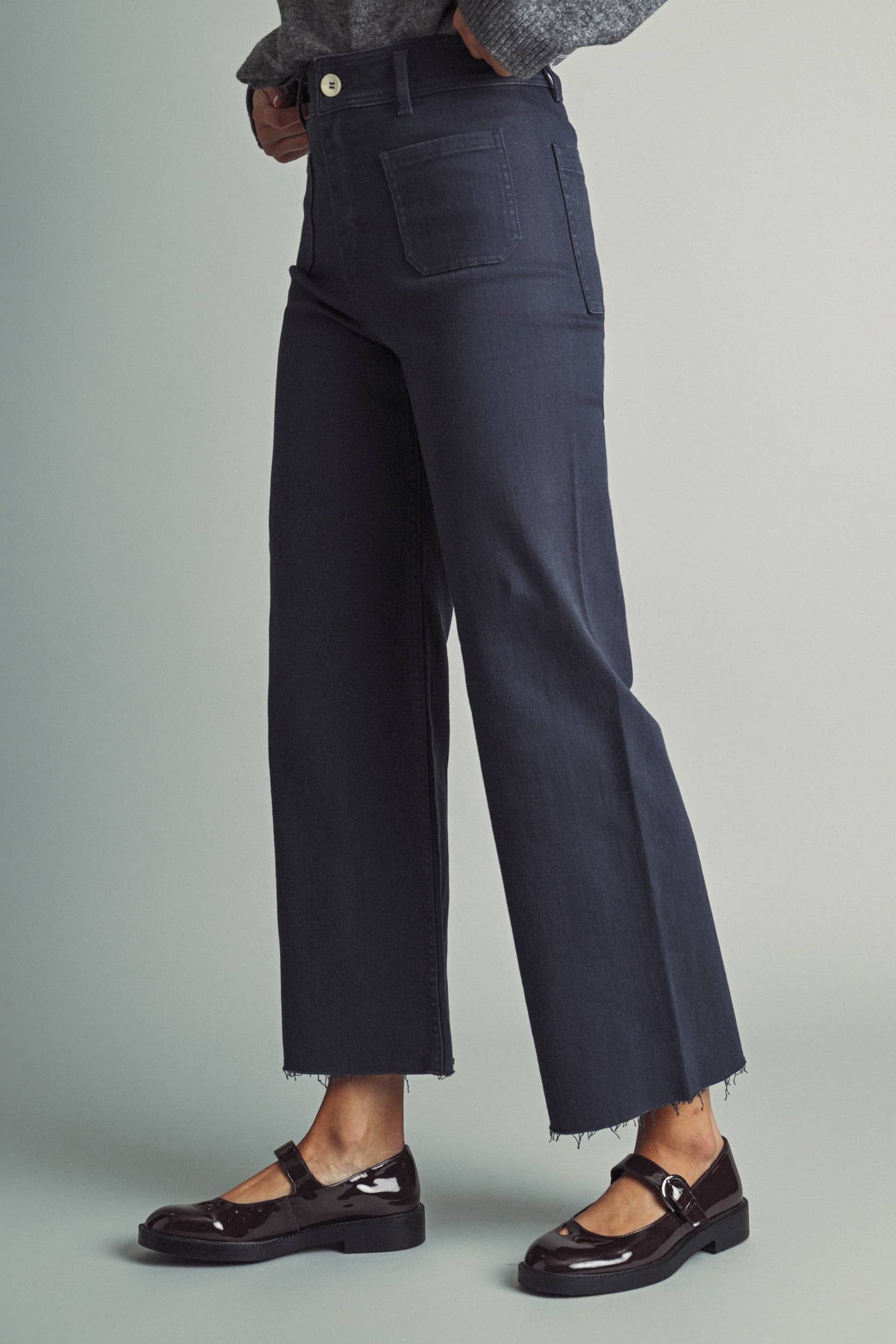 STRAIGHT WIDE LEG PANTS WITH FRONT POCKET