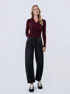 HIGH RISE BLACK ANKLE BARREL LEG JEANS