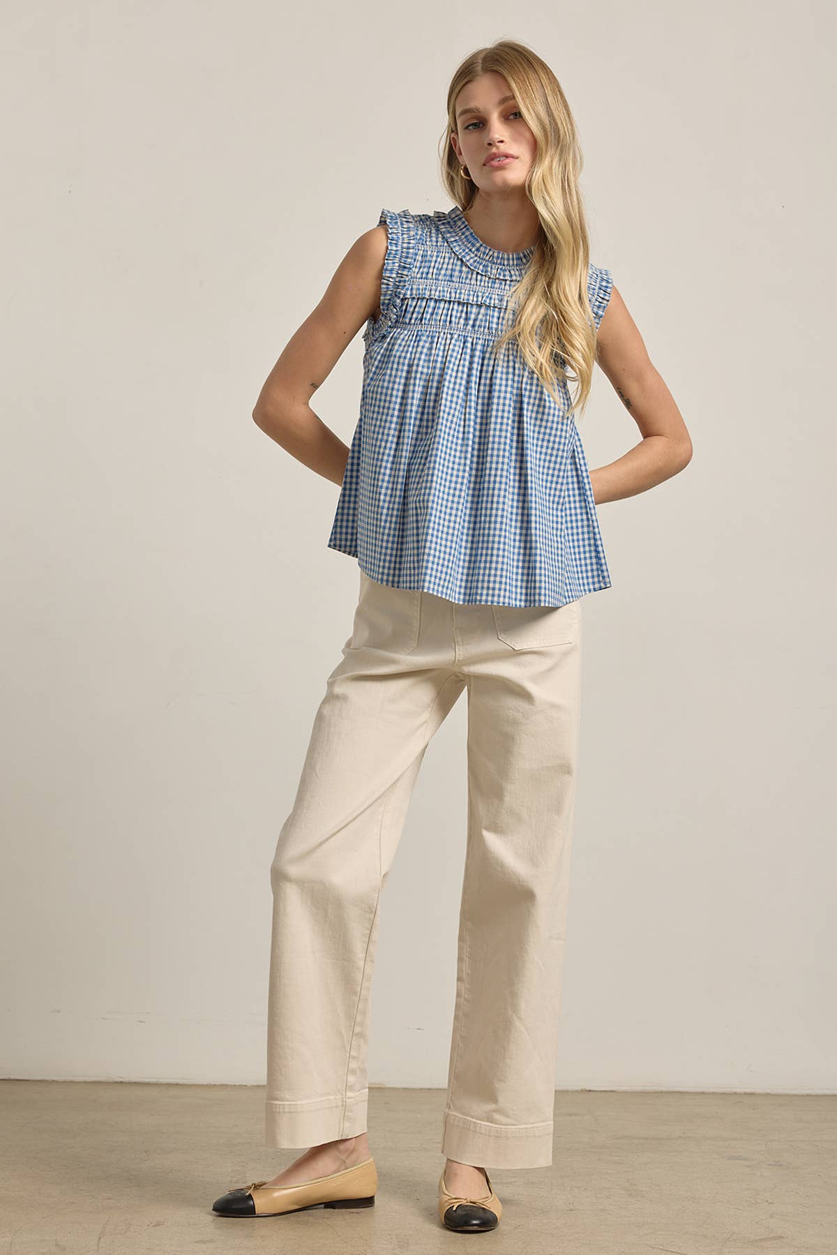 GINGHAM RUFFLE BLOUSE