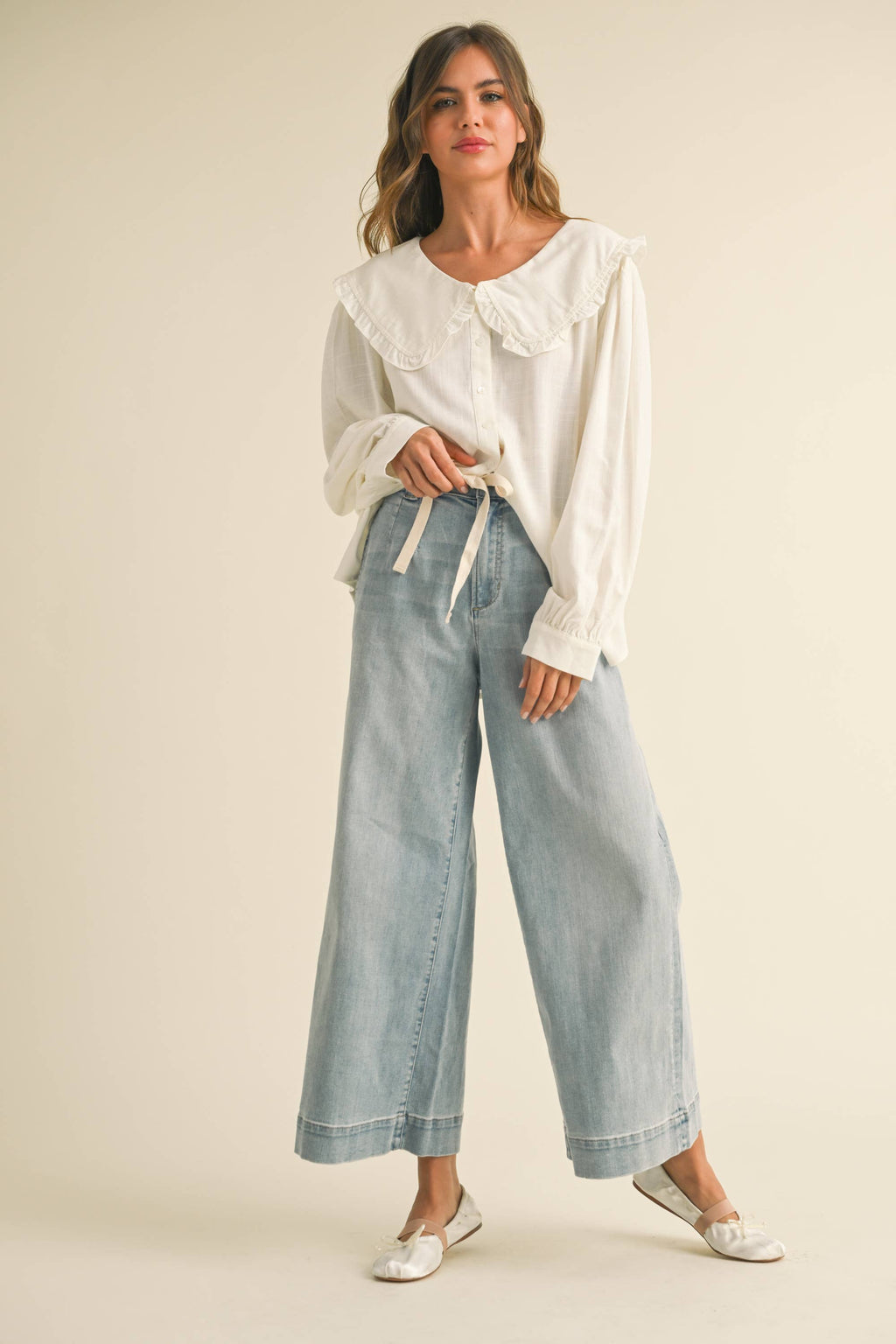 WASHED DENIM WITH TIE FRONT PANTS