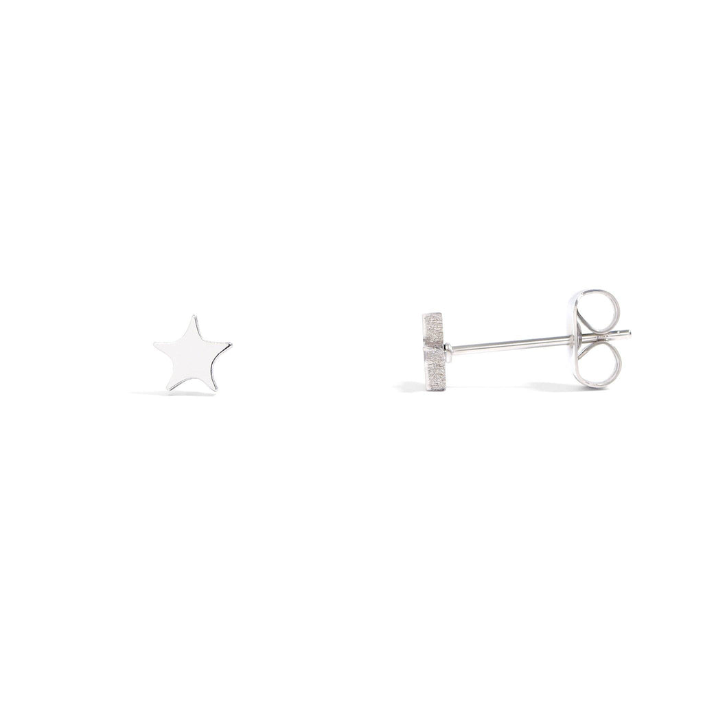 18K Gold Star Stud Earrings