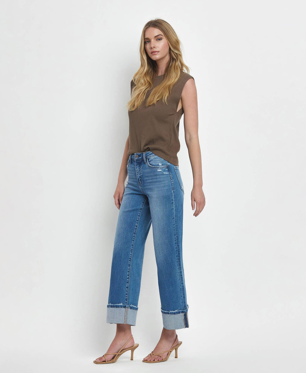HIGH RISE MEDIUM WASH CUFFED WIDE JEANS