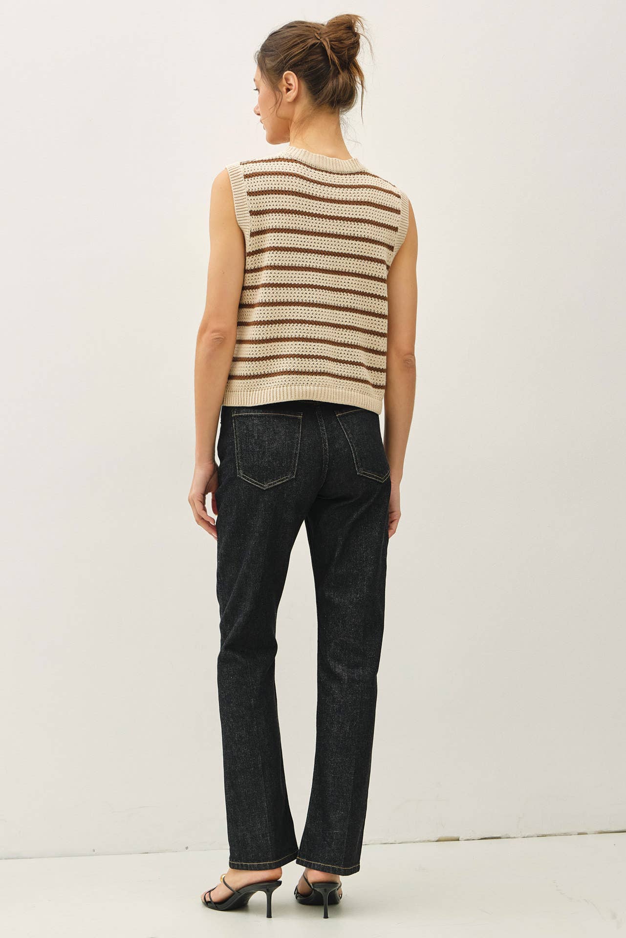 WAFFLE SWEATER VEST WITH POCKES