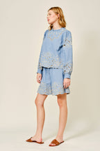 EMBROIDERED ELASTIC WAIST SHORTS