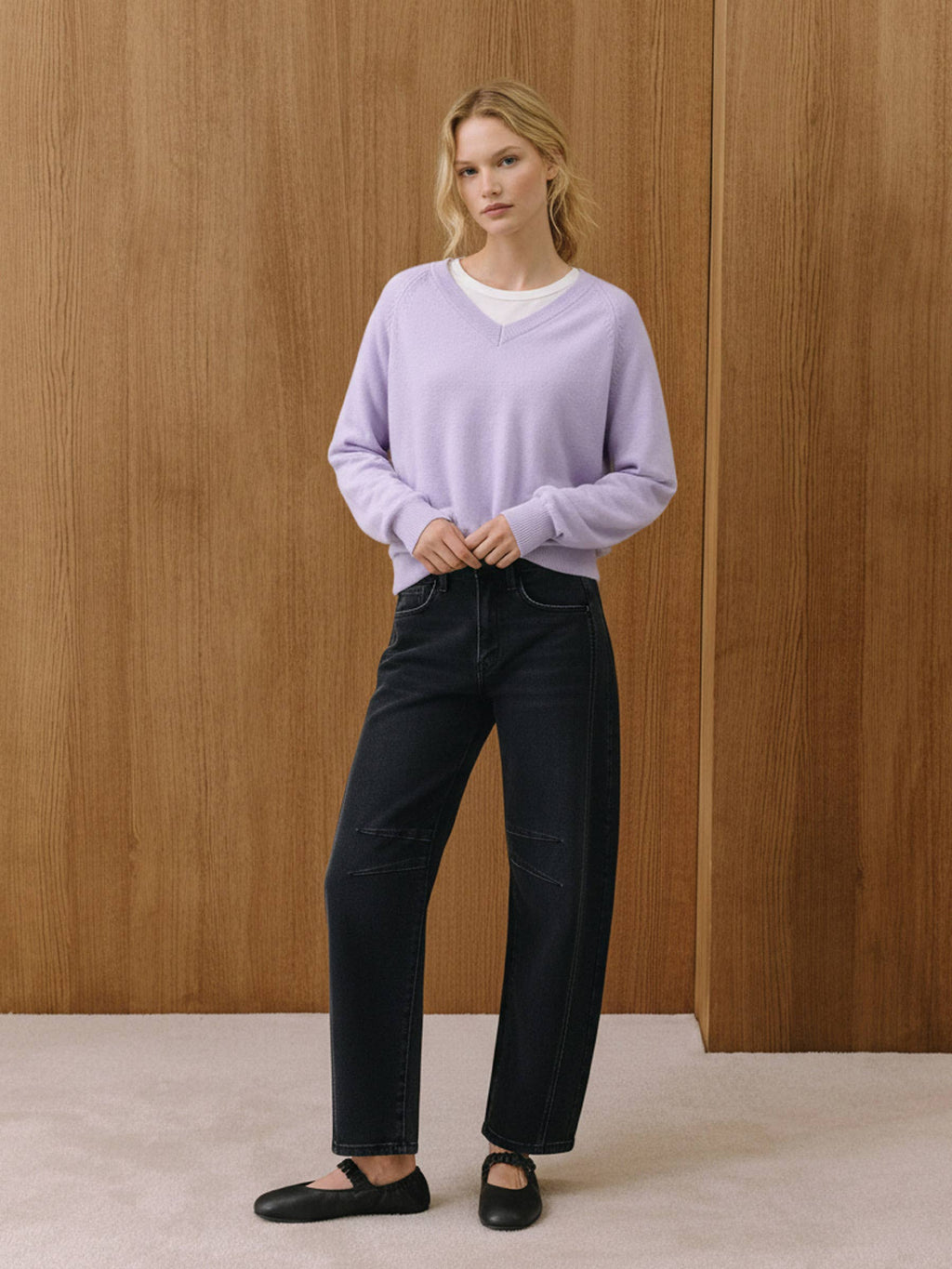 HIGH RISE BLACK ANKLE BARREL LEG JEANS