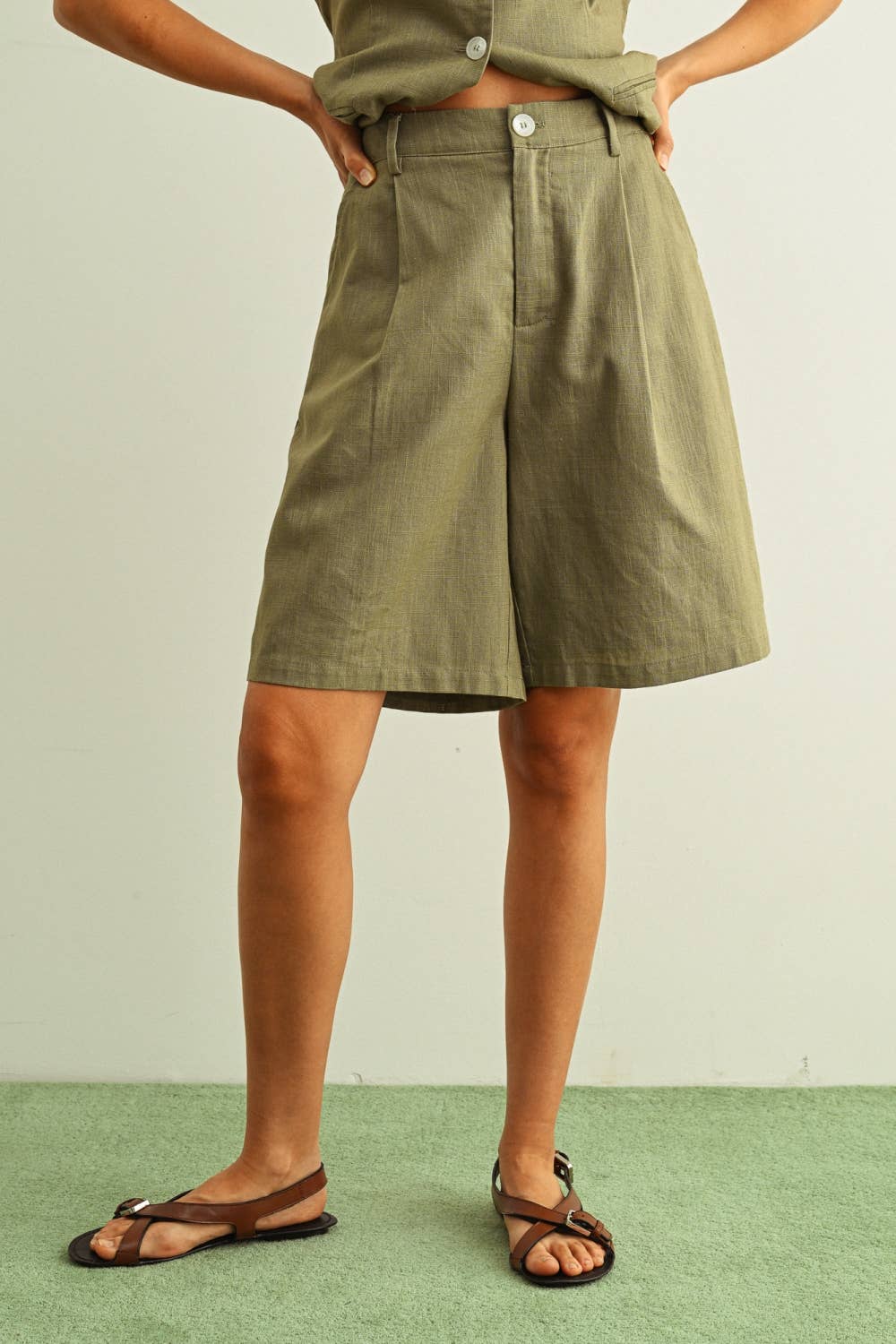 COTTON LINEN BERMUDA SHORTS