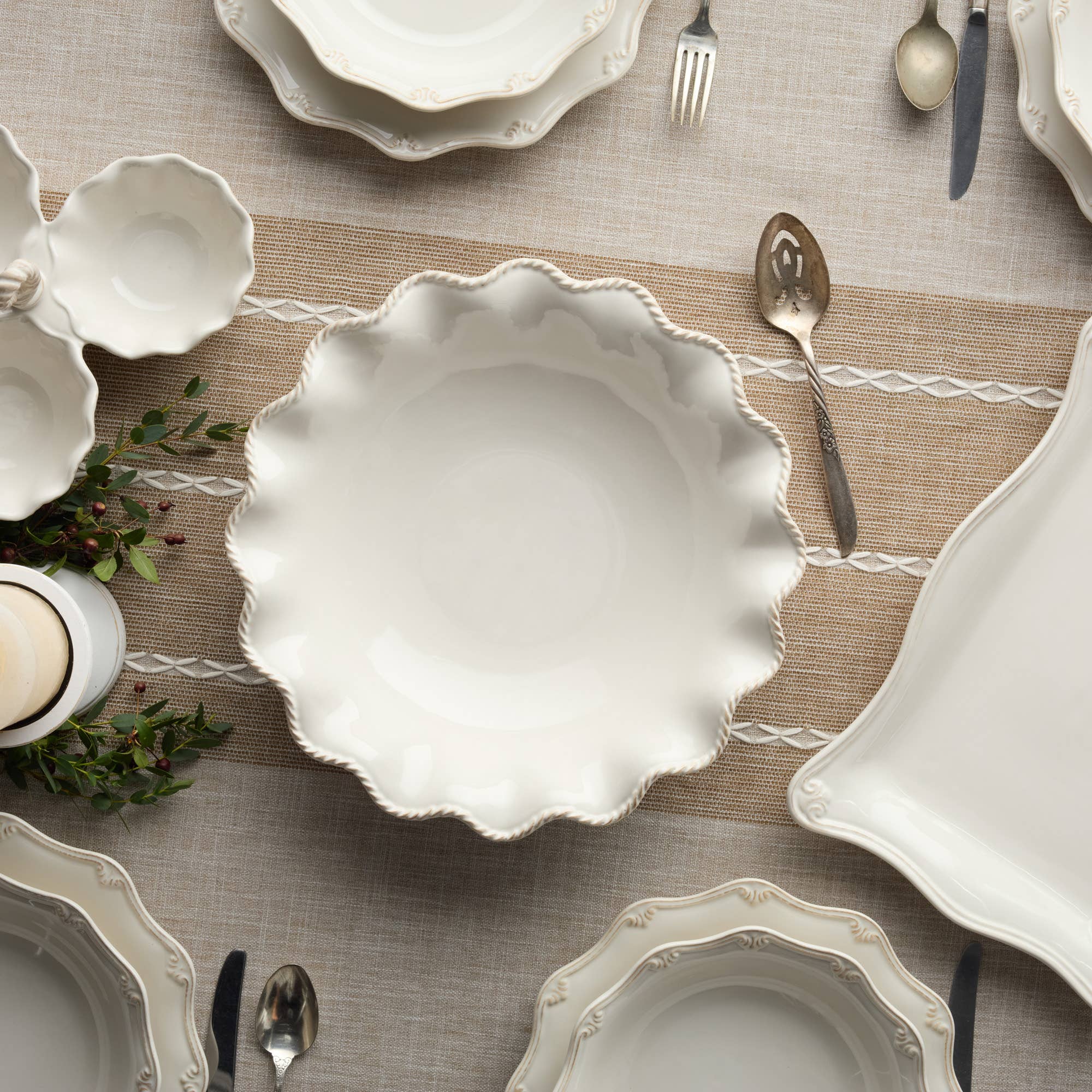 13" Stoneware Serving Bowl