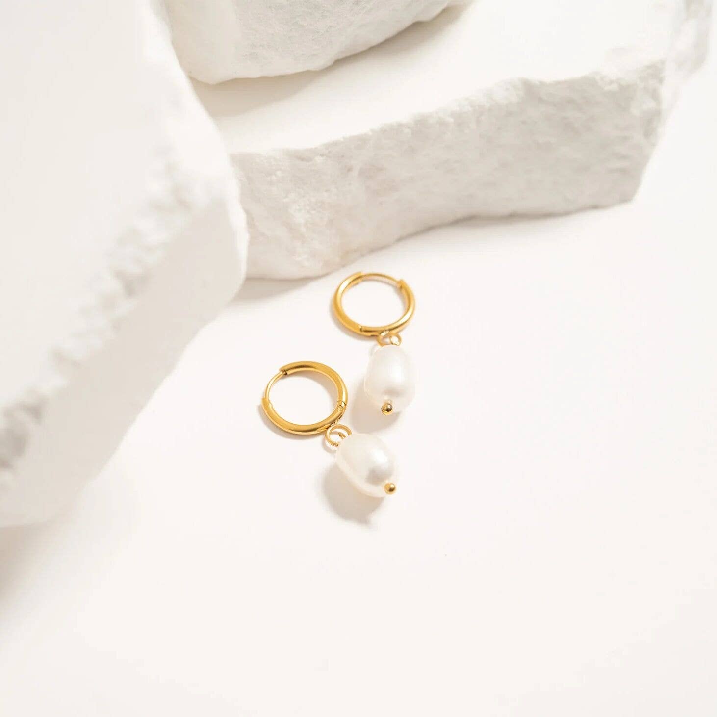 18K Gold Freshwater Pearl Huggie Earrings