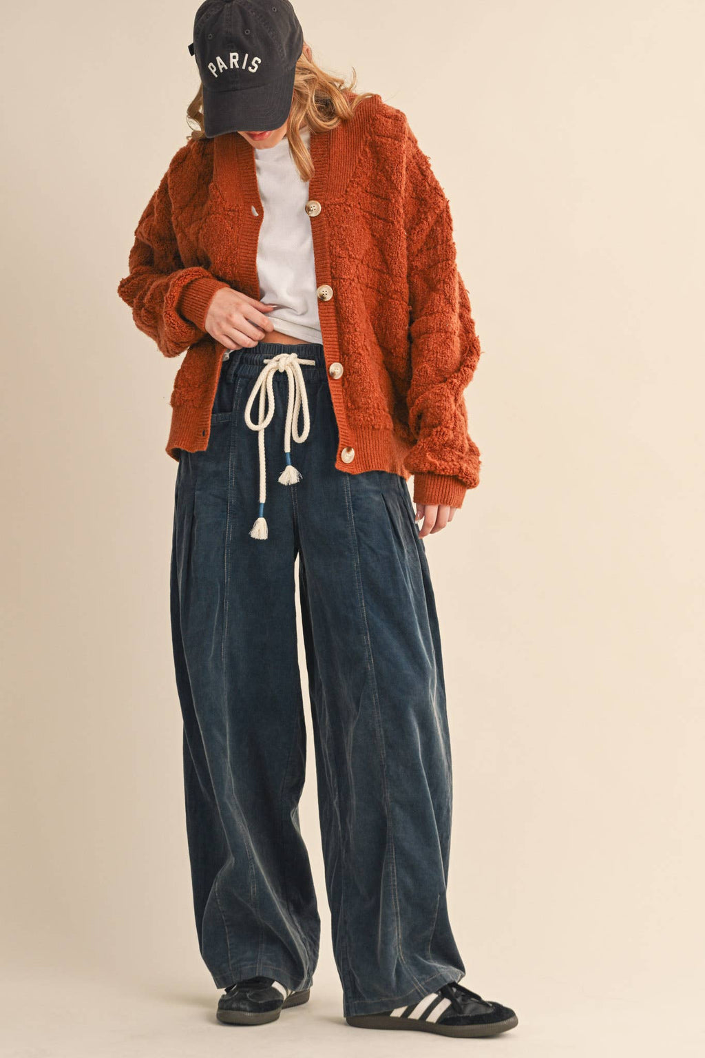 WASHED CORDUROY PLEATED BARREL PANTS