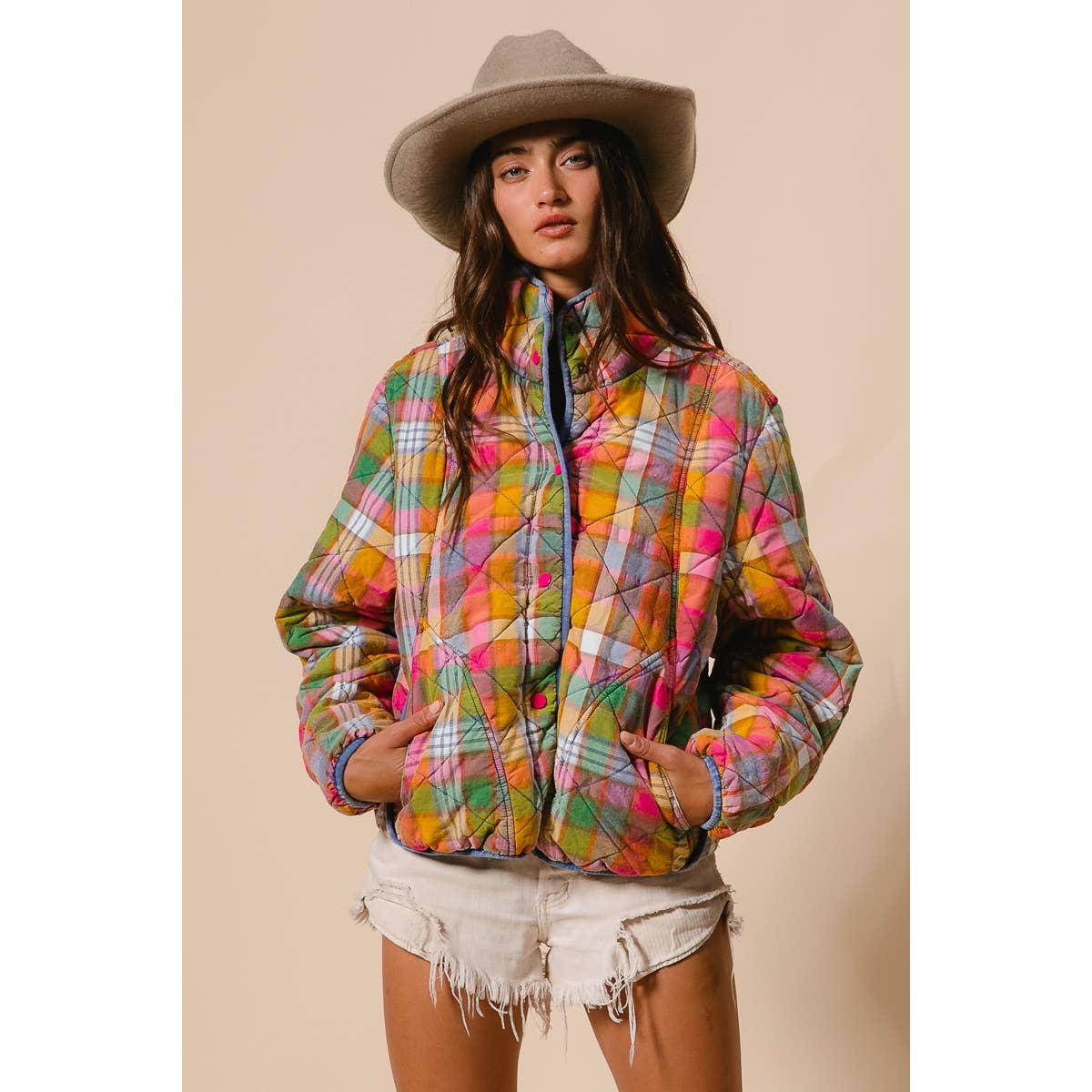 BLEACHED VINTAGE PLAID QUILTED JACKET WITH POCKETS