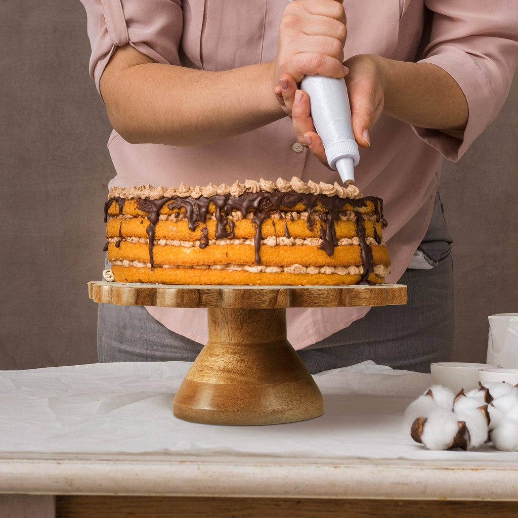 Scallop Cake Stand