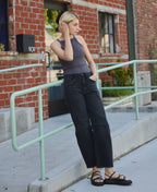 HIGH RISE BLACK ANKLE BARREL LEG JEANS