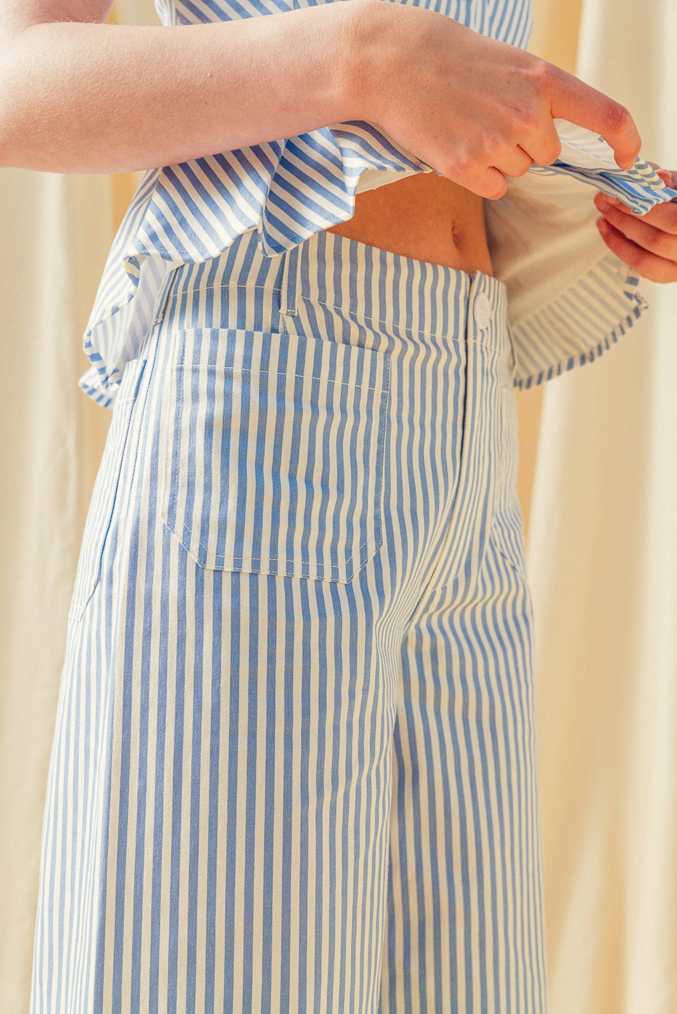 STRIPE STRETCH FABRIC POCKET FRONT PANTS