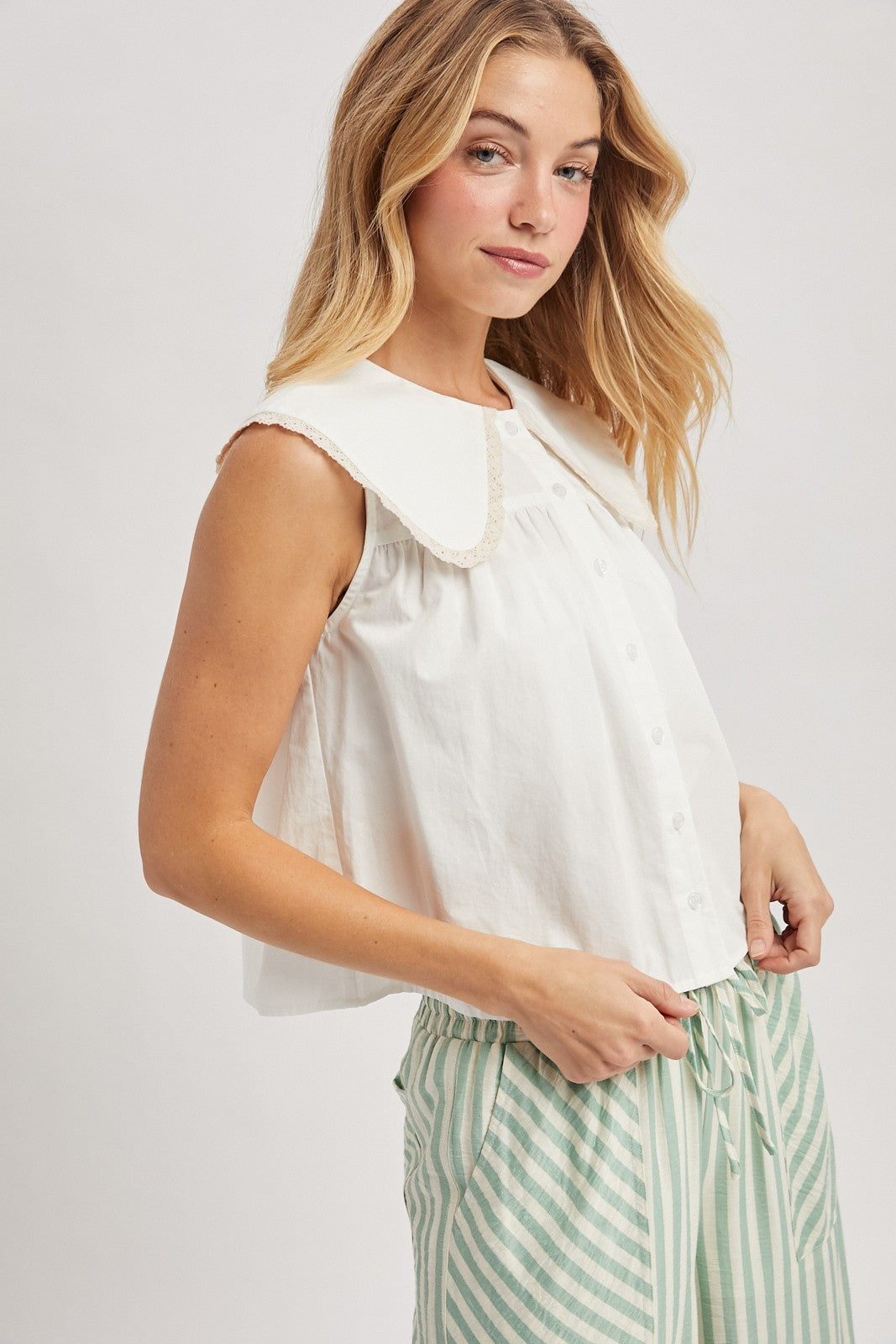 Peter Pan Collared Blouse