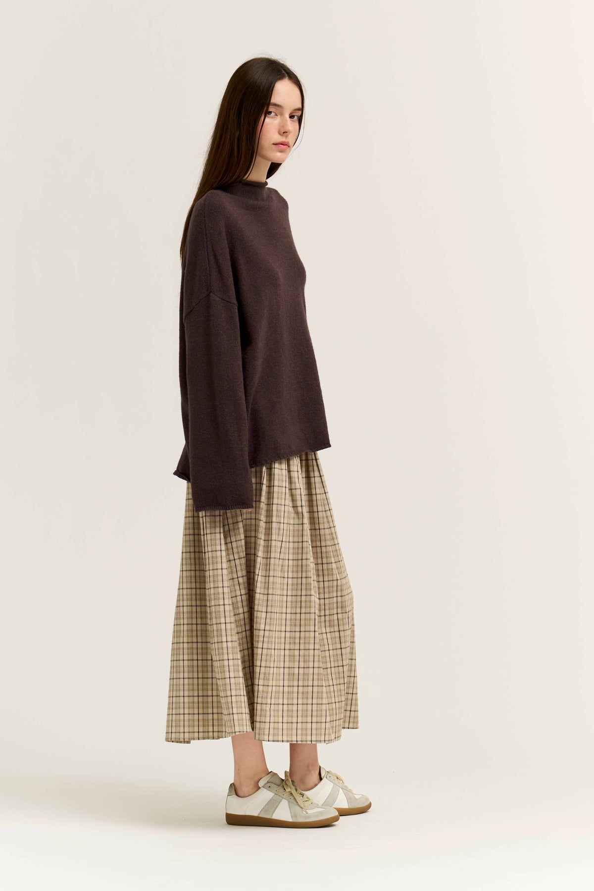 SLIDE SLIT LOOSE FIT SWEATER TOP