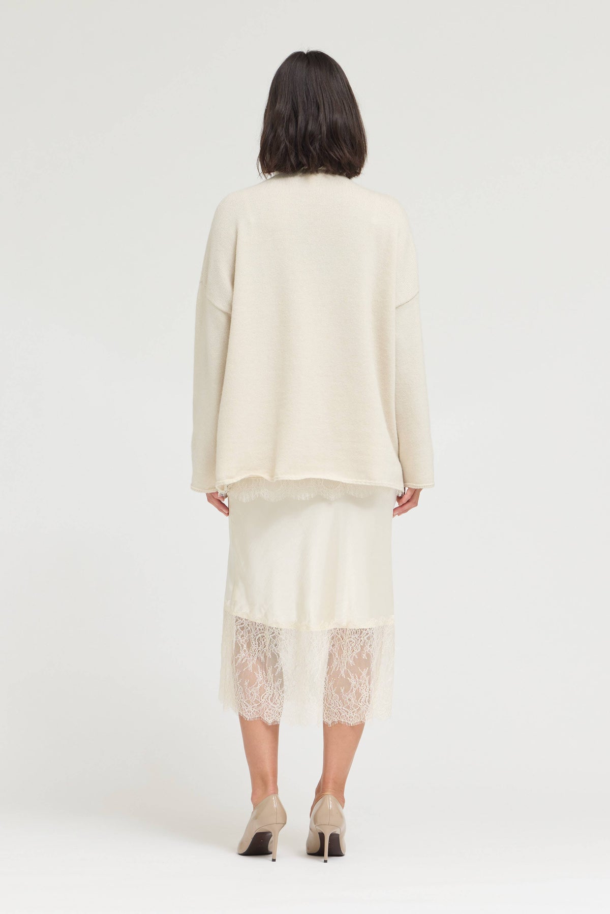 SLIDE SLIT LOOSE FIT SWEATER TOP