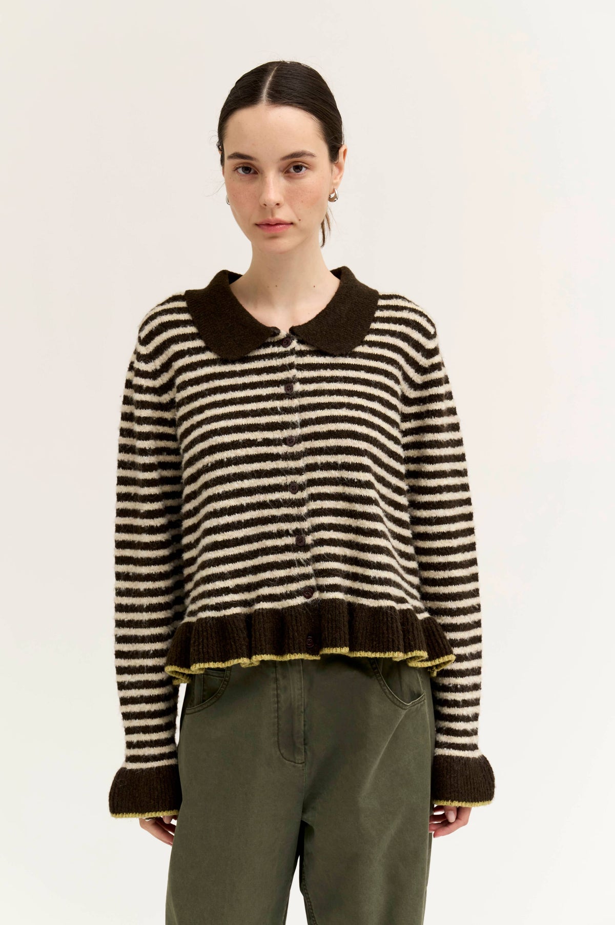 RUFFLE HEM BUTTON DOWN CARDIGAN