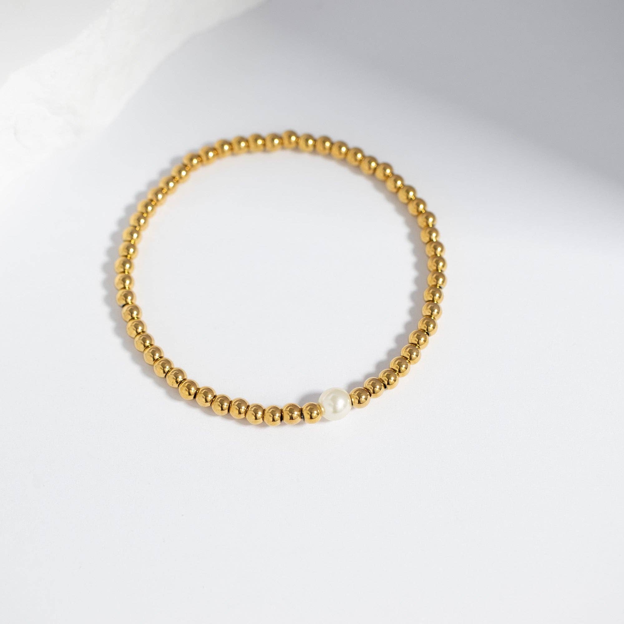 18K Gold Stretch Bracelet with Pearl