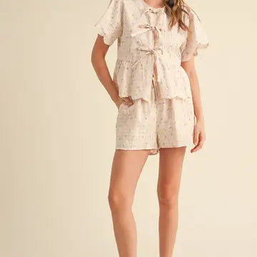 EMBROIDERED FLORAL GINGHAM BOTTOM